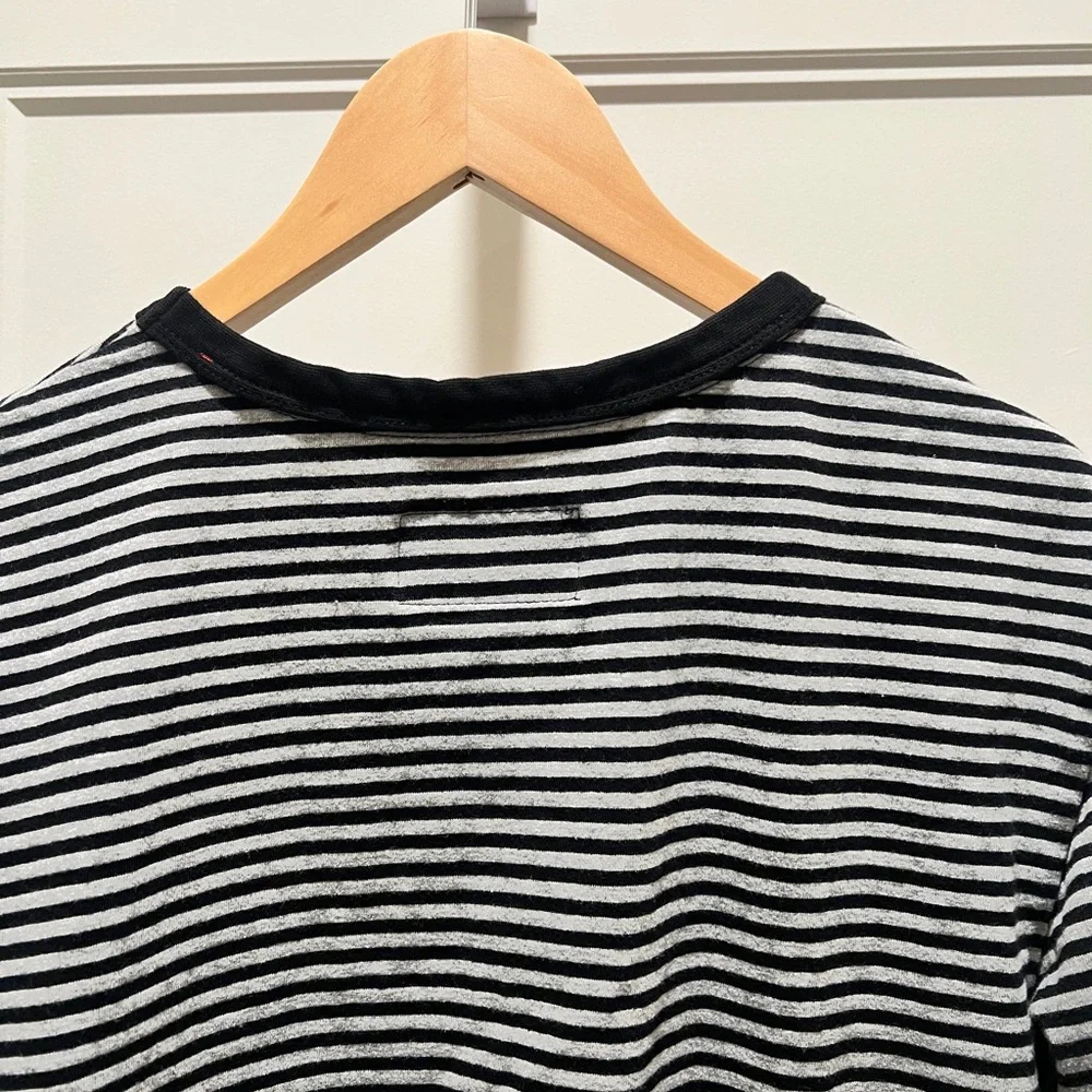 Benny Gold Men’s Striped T-Shirt – Black/White, Size Medium - Picture 7 of 7
